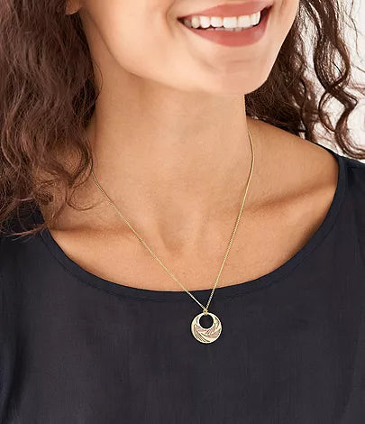 JF04158710 - Fossil Feather Cut-Out Black Mother-of-Pearl Pendant Necklace For Women