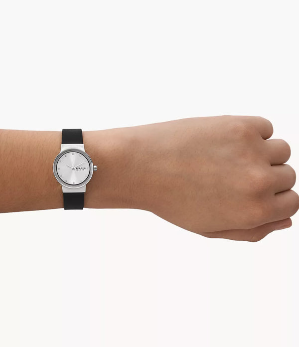 Freja Lille Two-Hand Black Leather Watch SKW3119